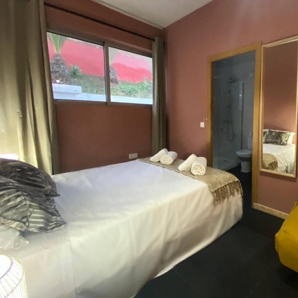 Porto Santo Destination Hostel Ngoại thất bức ảnh